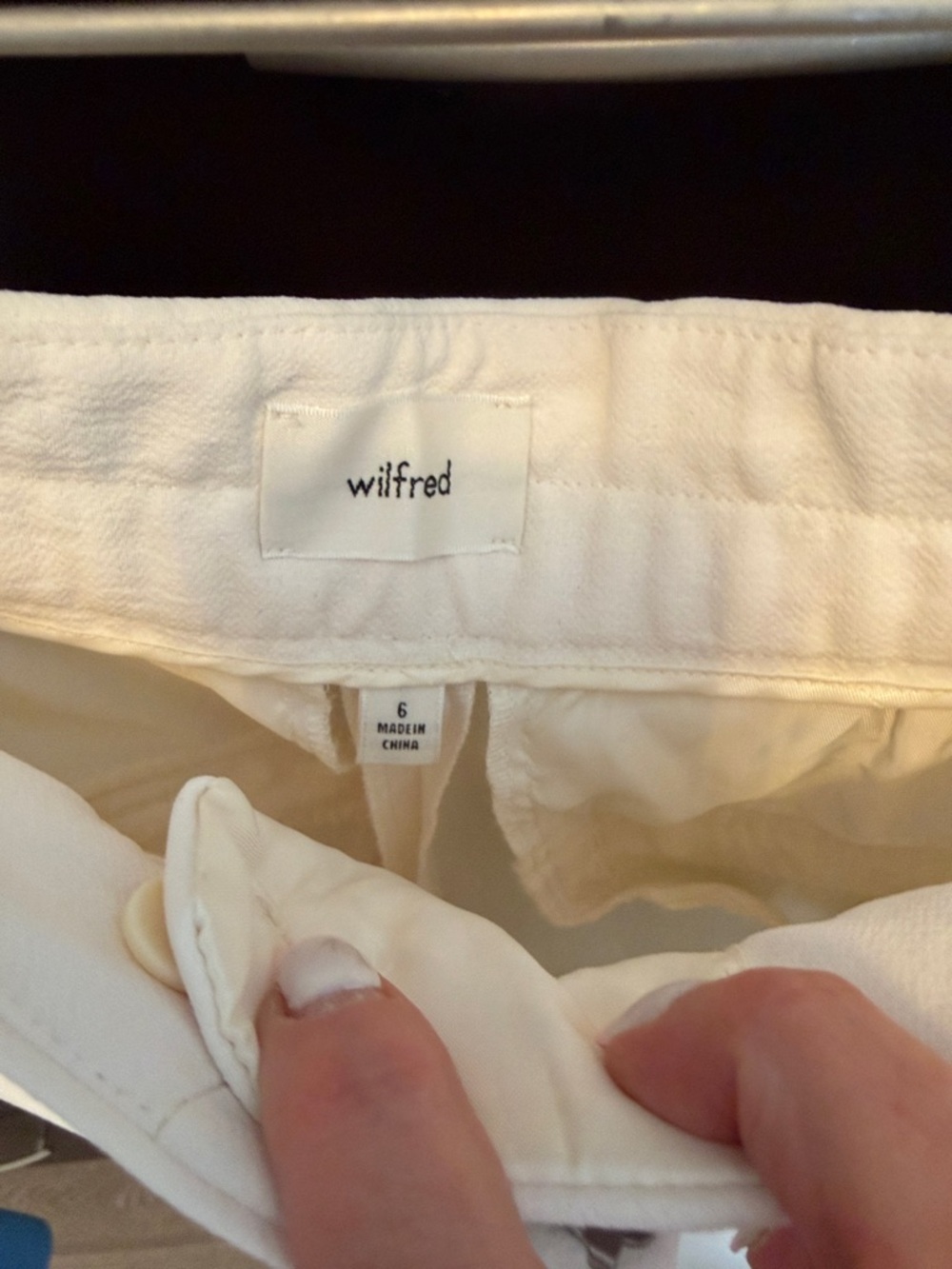 Wilfred light birch  High-Rise crop limitless .. New with out tags never worn